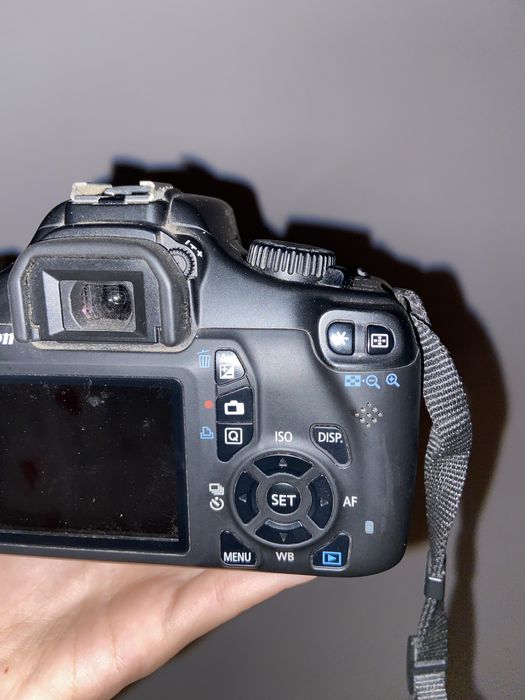 Canon EOS 1100D em excelente estado