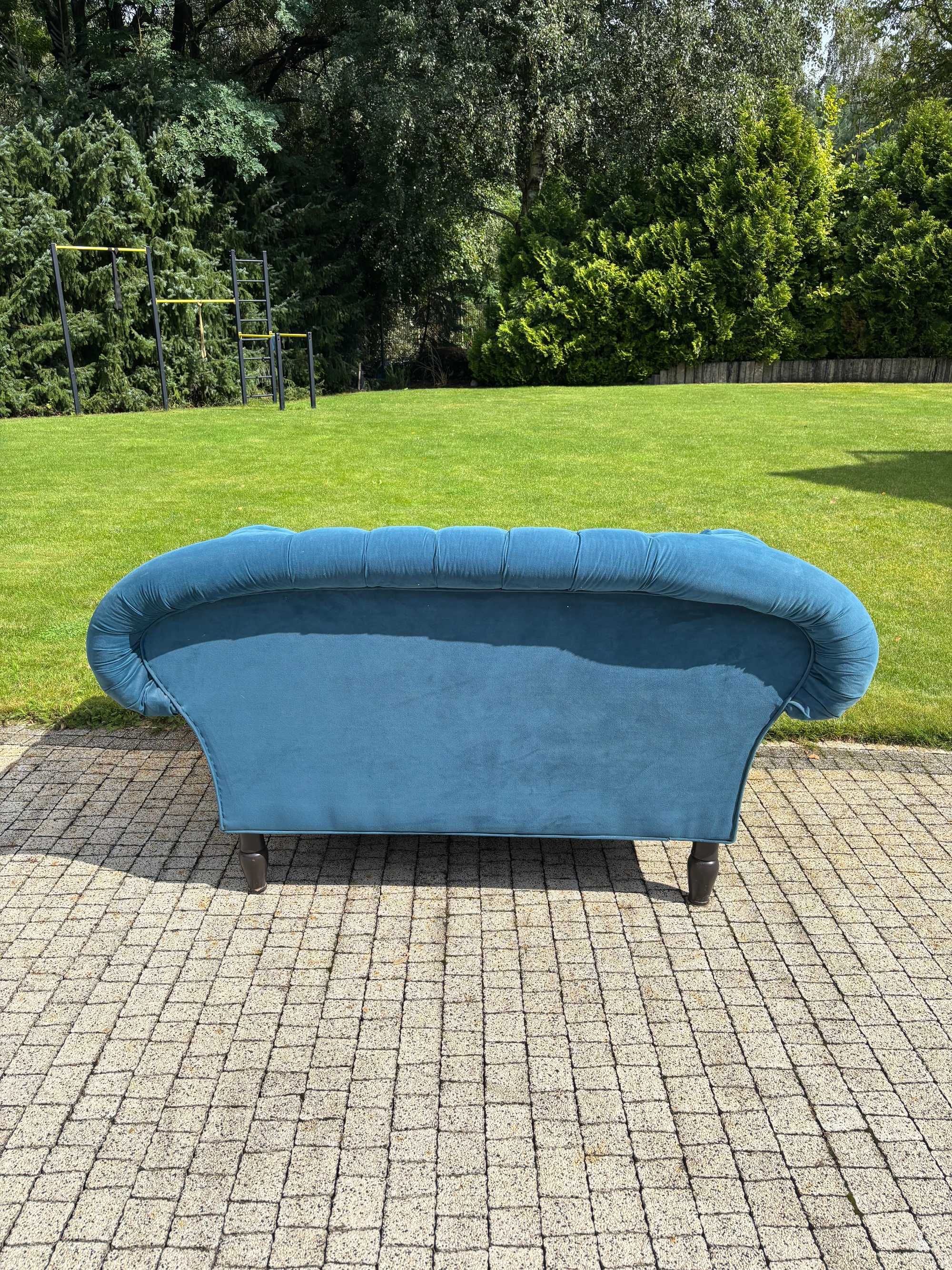 Sofa turkusowa ludwik