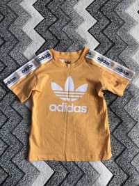 Adidas нова футболка на хлопчика