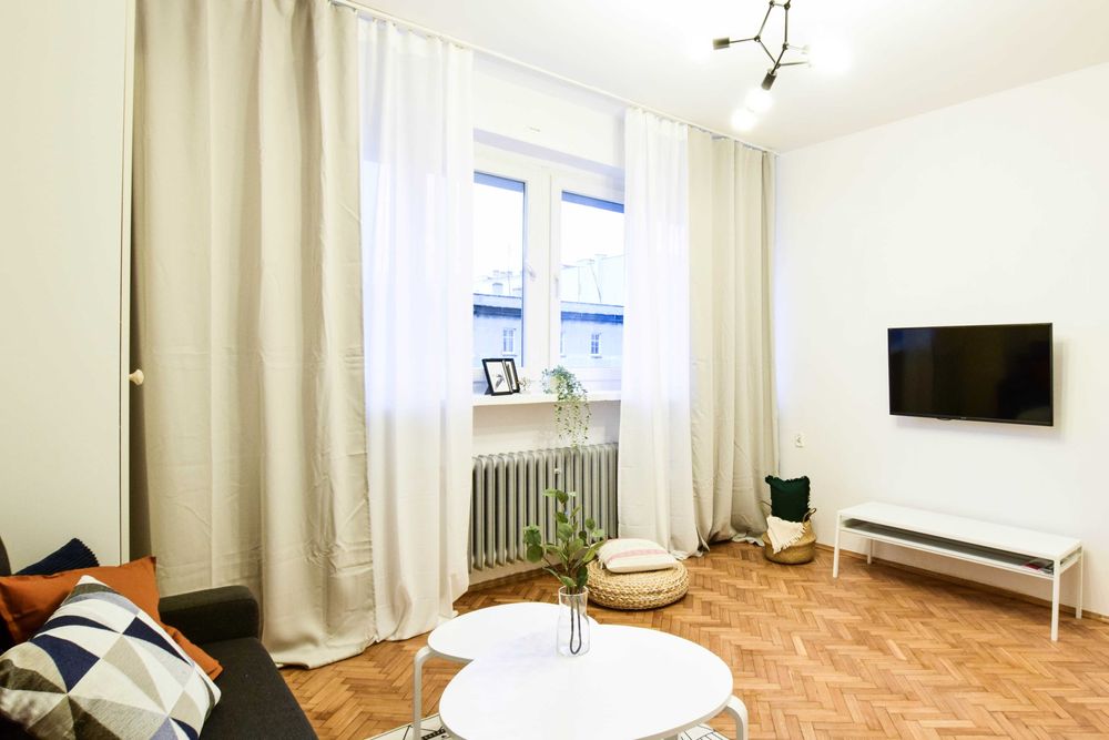 Przy Galerii Dominikańskiej | 34 mkw. | osobna kuchnia | kawalerka