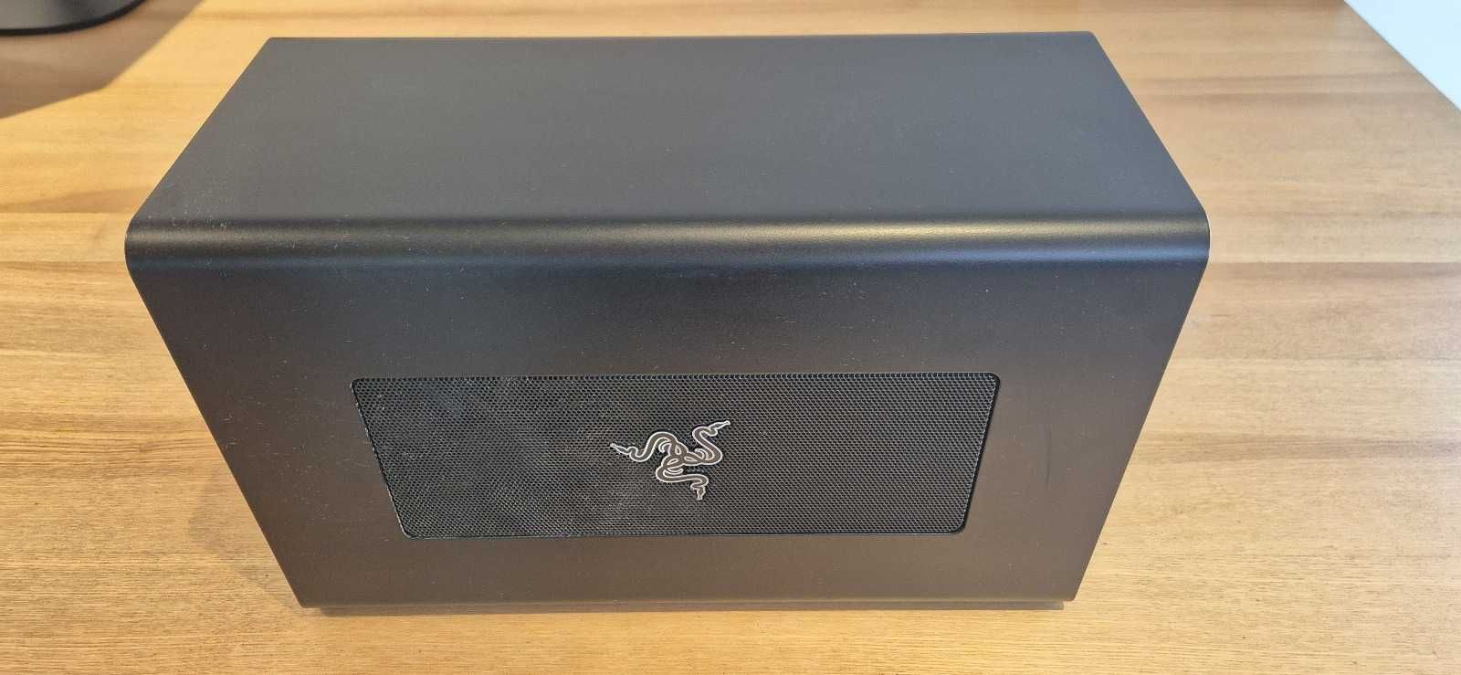 Razer Core X Chroma (RC21-0143) - eGPU Thunderbolt 3