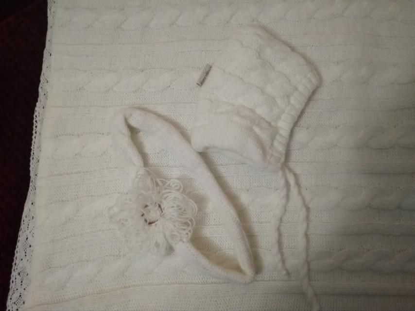 Вязаный демисезонный деми конверт на выписку одеяло + шапочка для ново