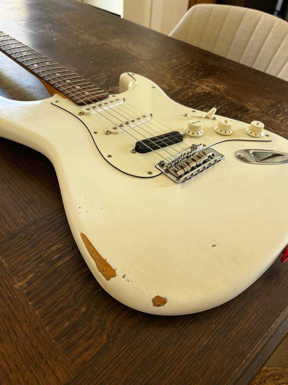 Fender Player Stratocaster (MIM 2018) com upgrades