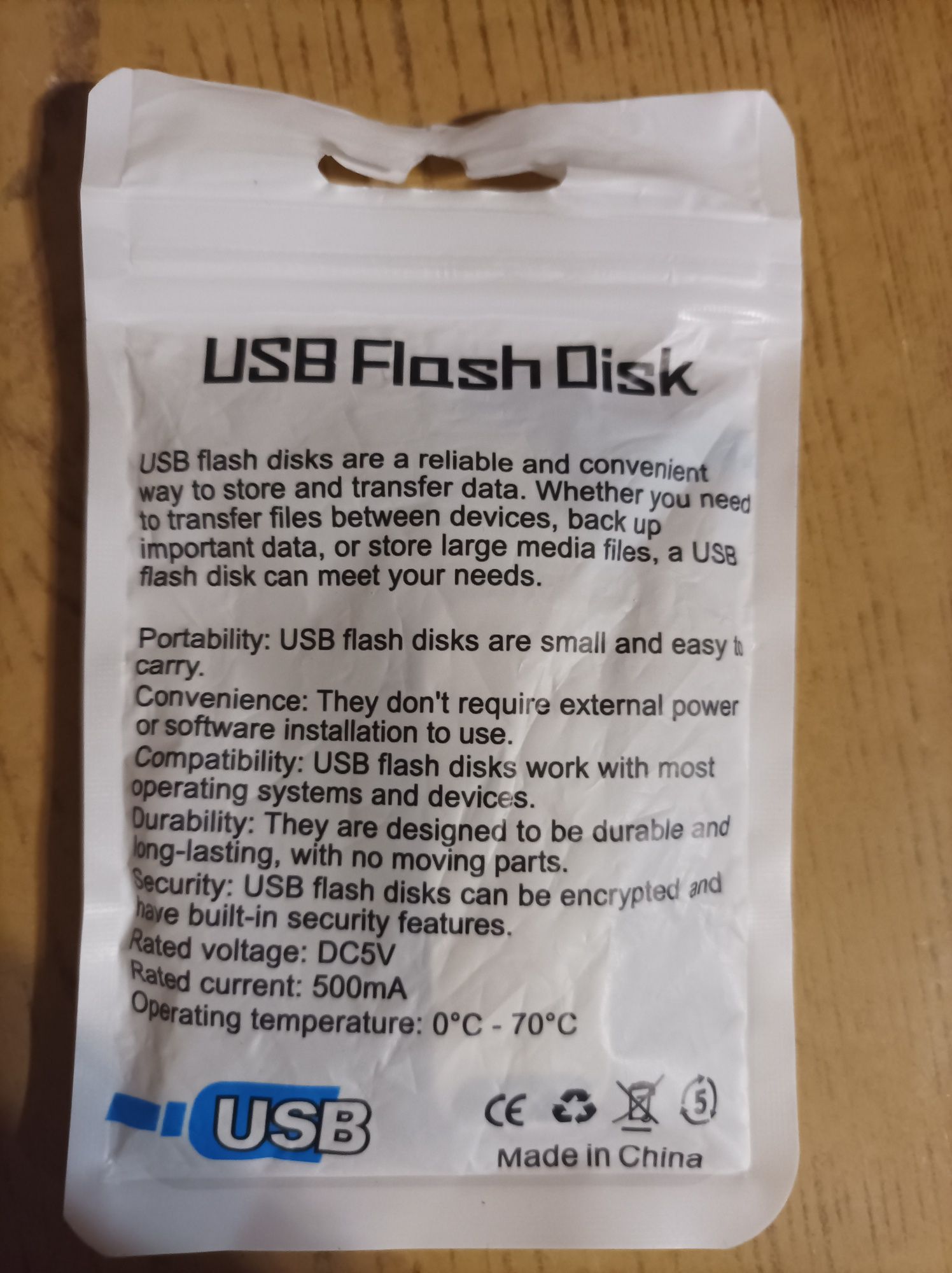 USB 3 в 1 на 64 gb.