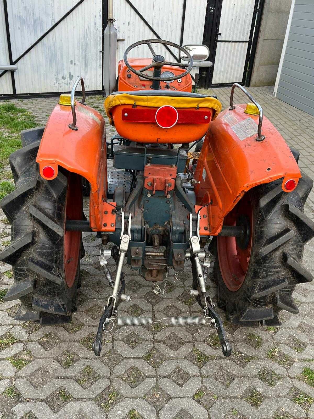 Traktor Kubota L1500