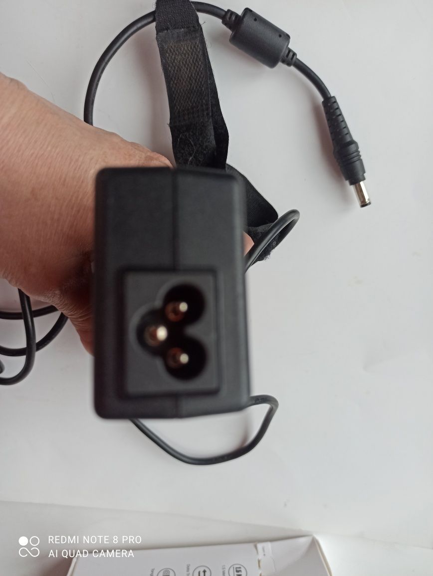 Сетевой адаптер  Toshiba