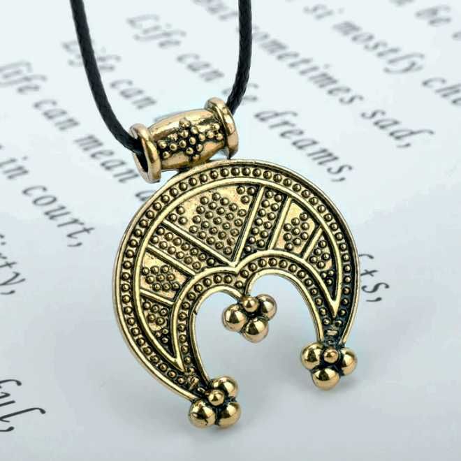 Wicca Lunula półksiężyc słowiański amulet talizman