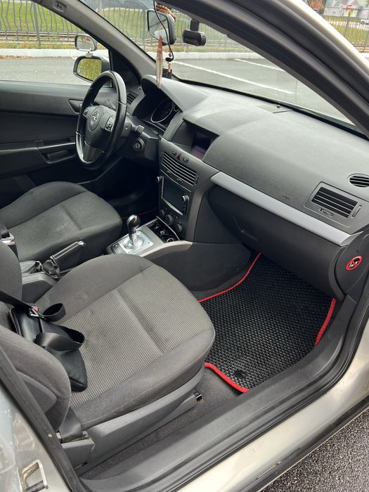 Продам Opel Astra в отличном состоянии