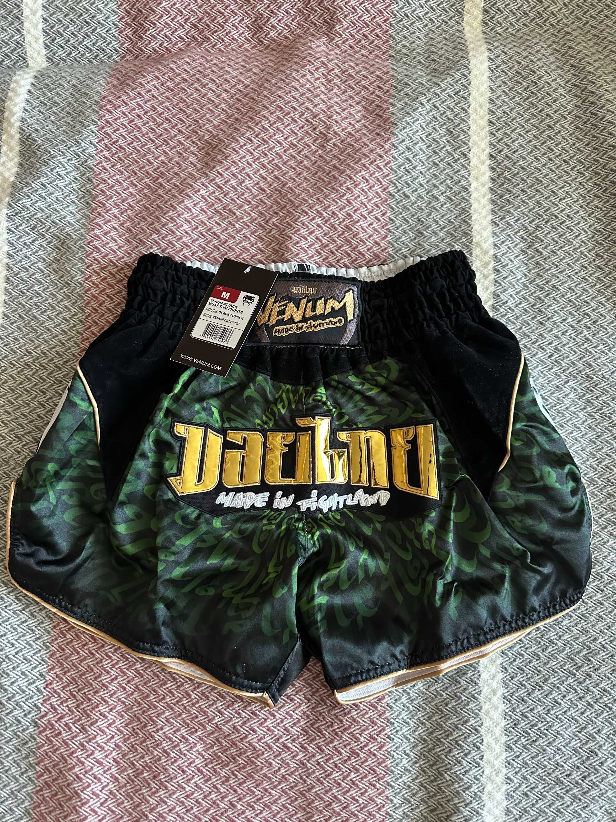 Нові Venum Attack Muay Thaï Short - Black/Green