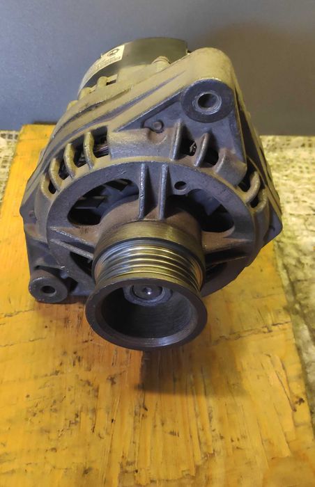 Генератор ВАЗ 2108 ВАЗ 2110 ВАЗ 2170 Приора Калина Granta Нива