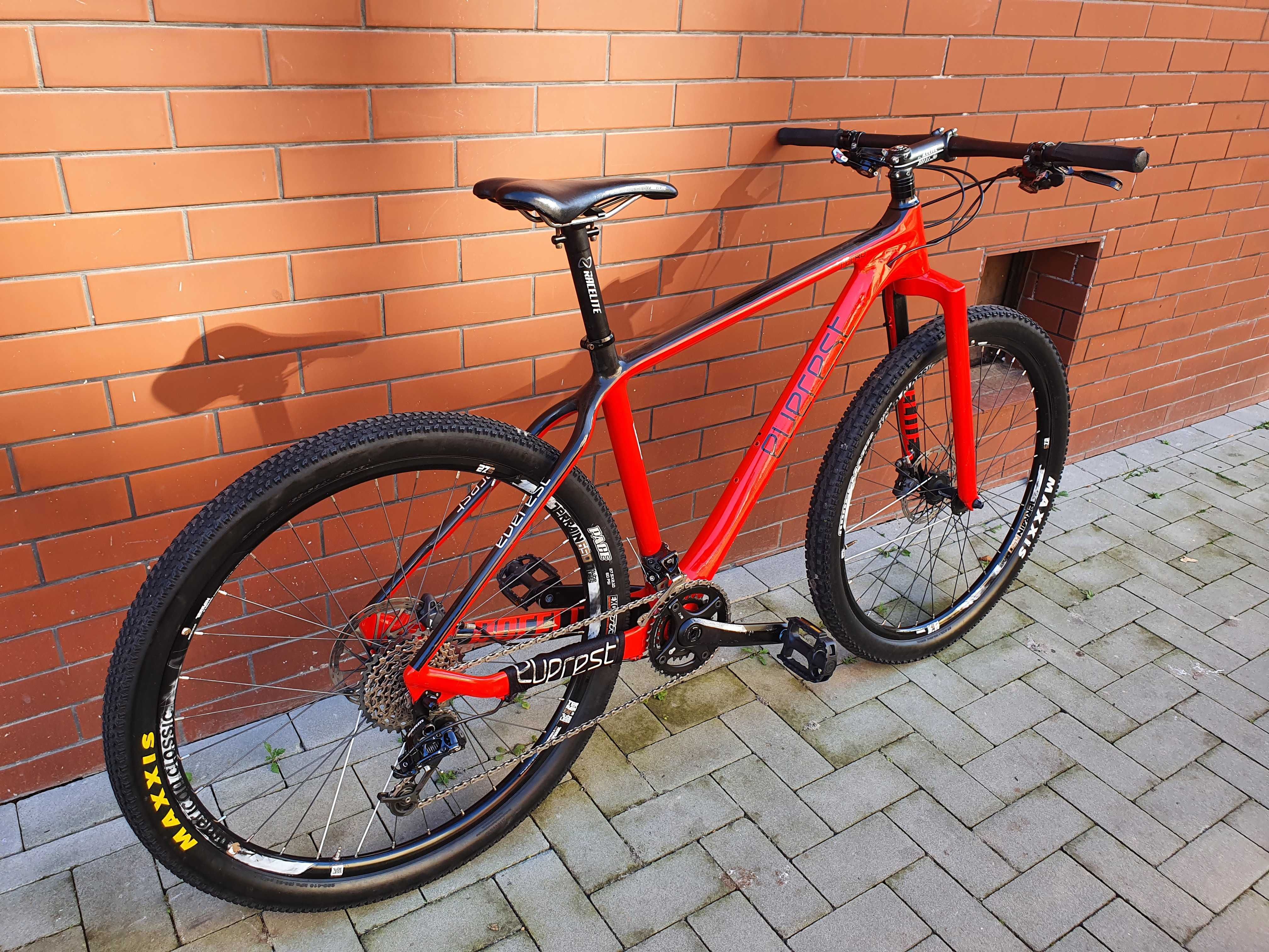 EVEREST ROCKY/Carbon/SramX0-2x10/rozm.19"waga 9,5 kg Koła 27,5"