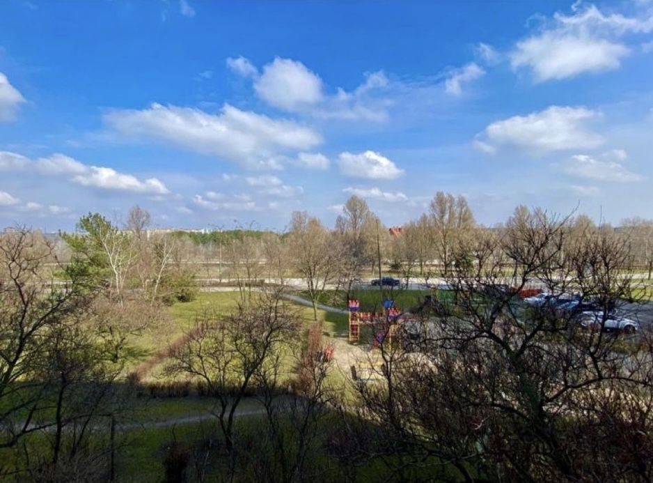 Продам 3х комнатную квартиру, 9 мкрн. Сертификат. А