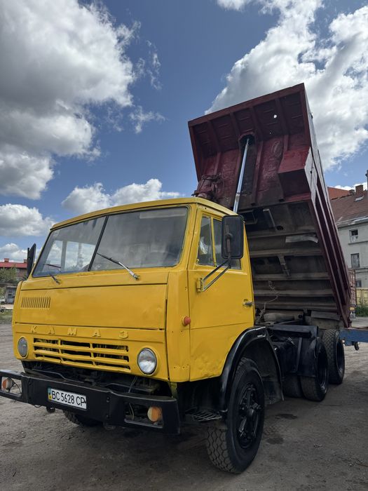 Самоскид Камаз 5511 на бойовому ходу