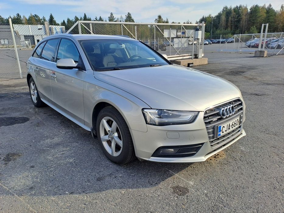 Felgi audi a4 z oponami 225/55/16 ET45 7.5Jx16H2