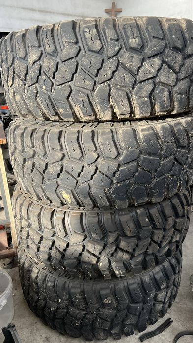 Mitsubishi Pajero 2,5