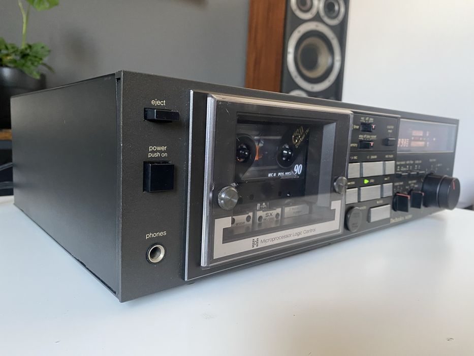 Magnetofon Technics RS-M250