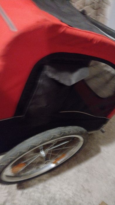 Przyczepka rowerowa dla psa