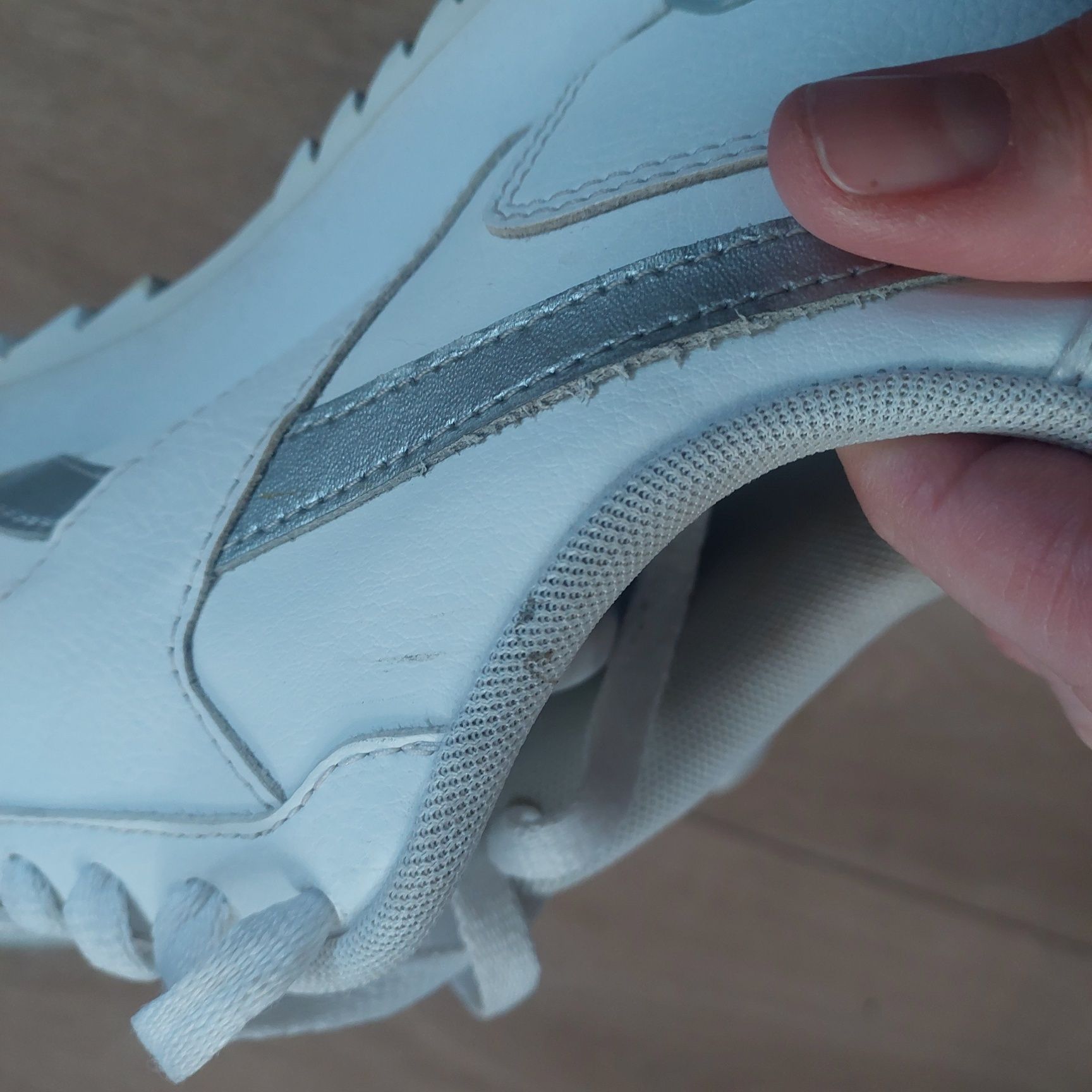 Adidasy białe Reebok r 39