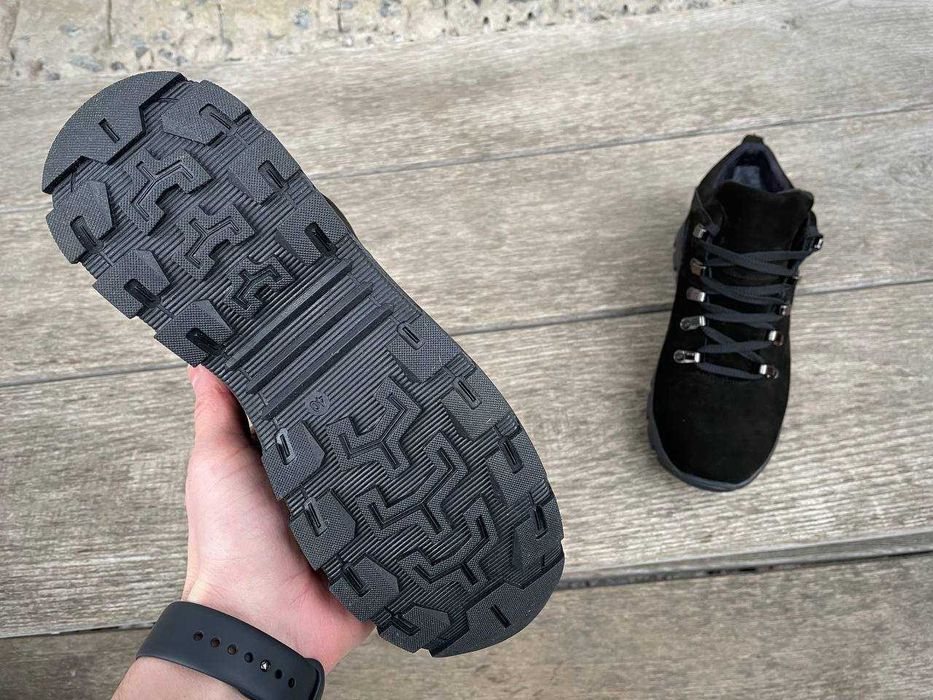 Мужские кожаные зимние ботинки кроссовки топ качество натур нубук