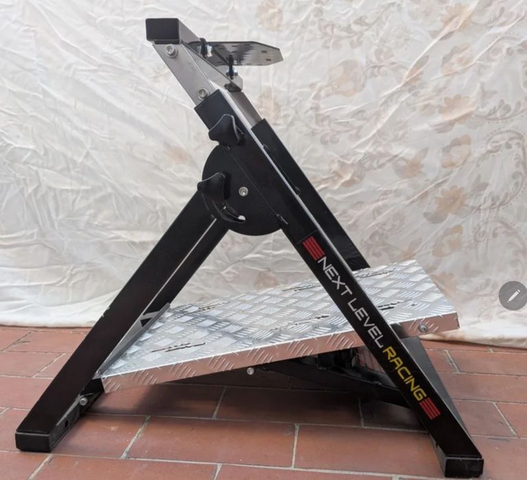 Suporte Next Level Racing