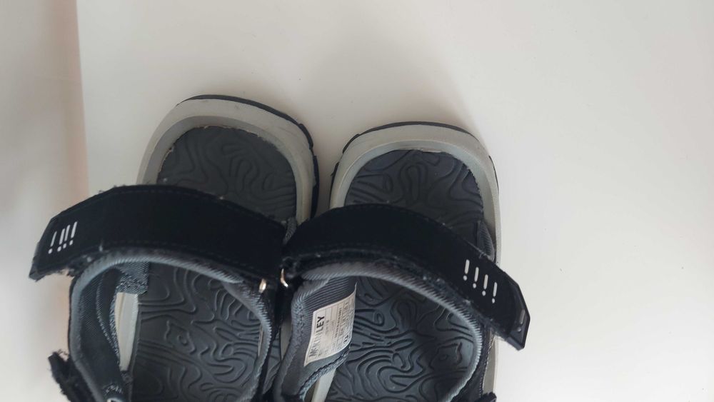 sportowe sandały McKinley 41
