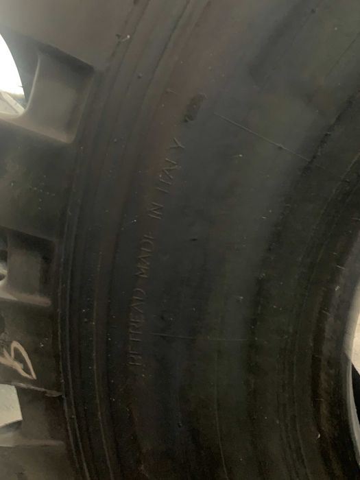 Opony bieżnikowane 20.5R25 XLDD2