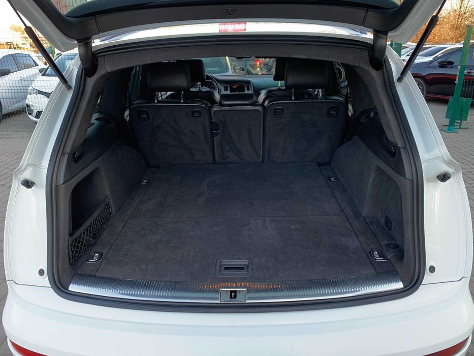 Audi Q7 2011  3.0 4х4