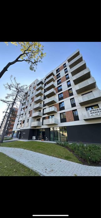 Wynajme miejsce postojowe w garzu podziemnym wybickigo 5