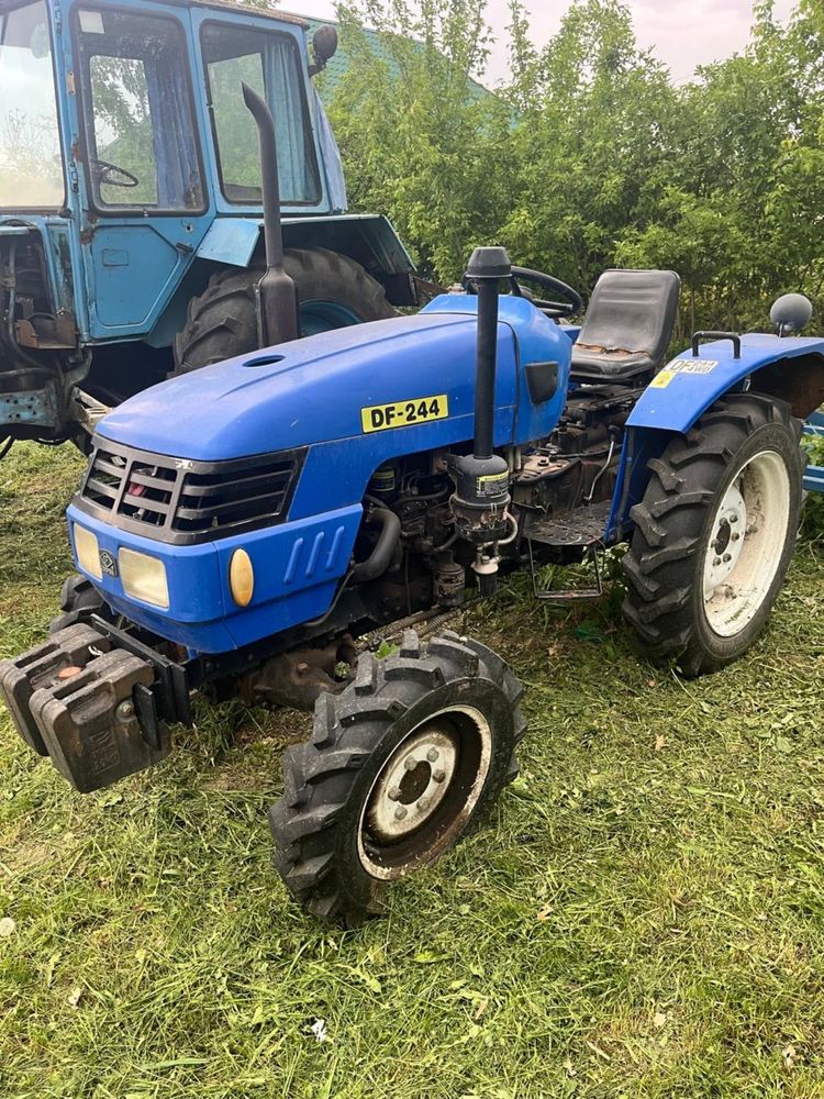 Трактор Dongfeng DF-244 2014