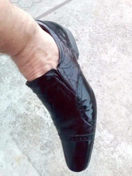 Мужские кожаные (лаковые) туфли "ETOR" 44р.