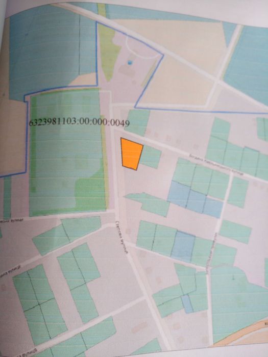 Земельна ділянка 25+5соток.