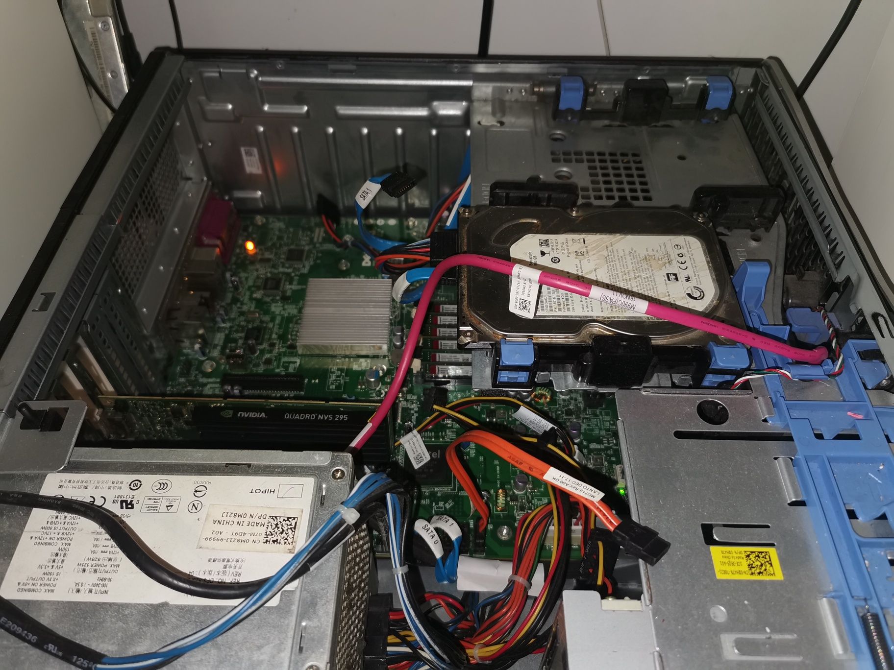 Komputer / serwer dell t3500 xeon 6x3.2 48GB ram Nvidia quadro