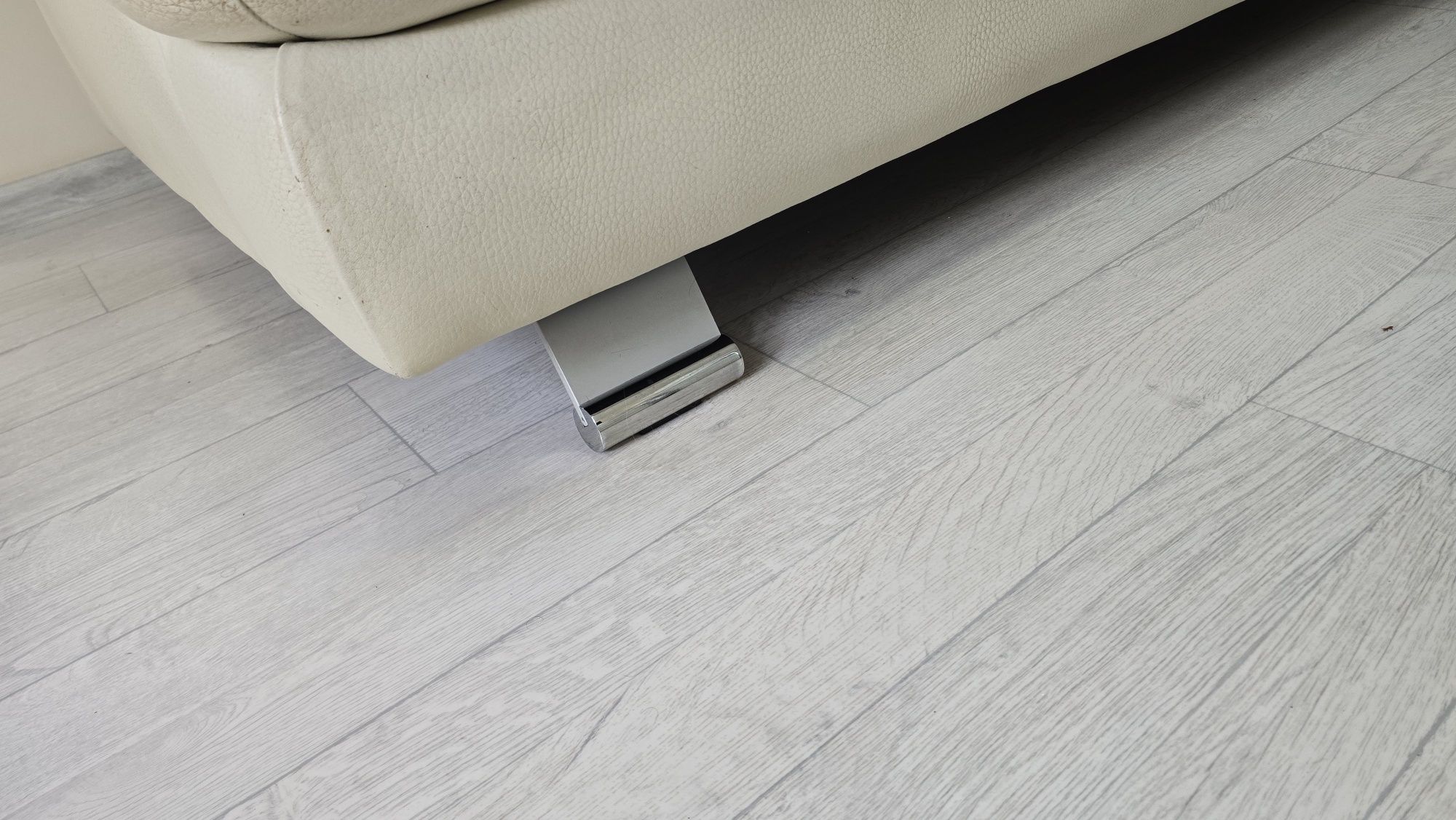 Sofa skóra naturalna.