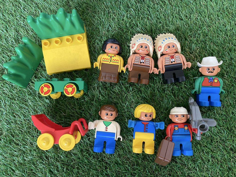 Lego duplo Indios e outros bonecos