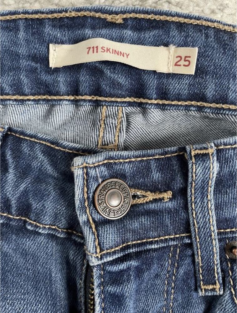 Скіні джинси Levis 711