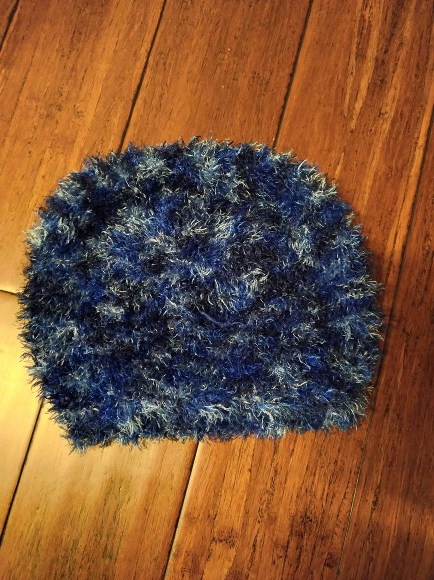Szalik i czapka (ala beret) zimowe