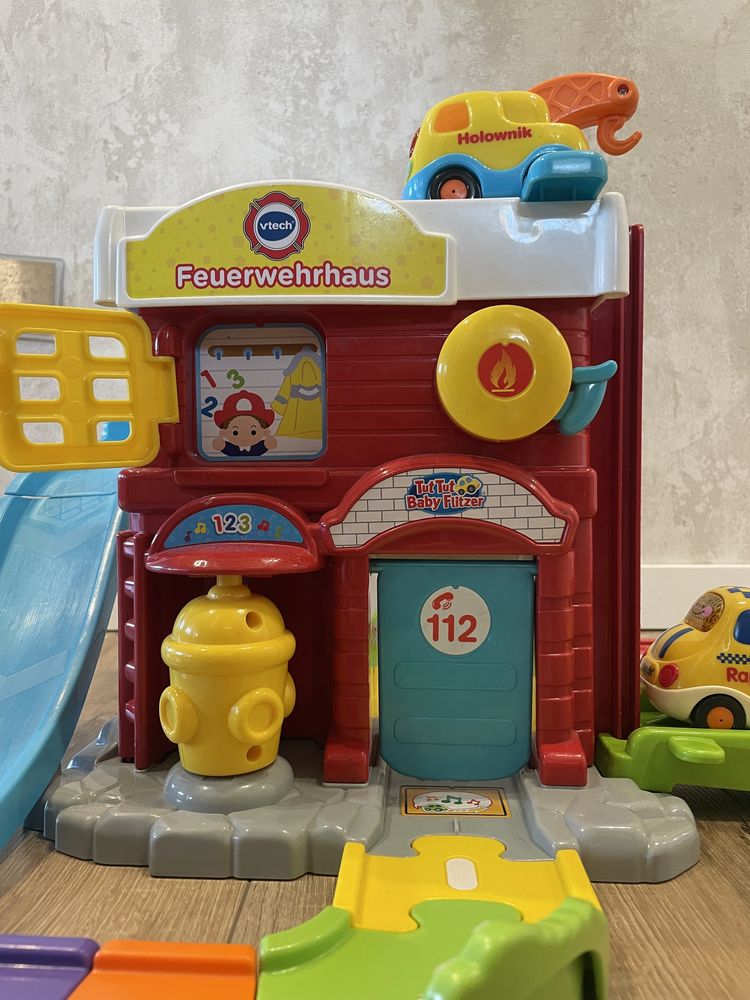 Vtech tory i remiza strazacka
