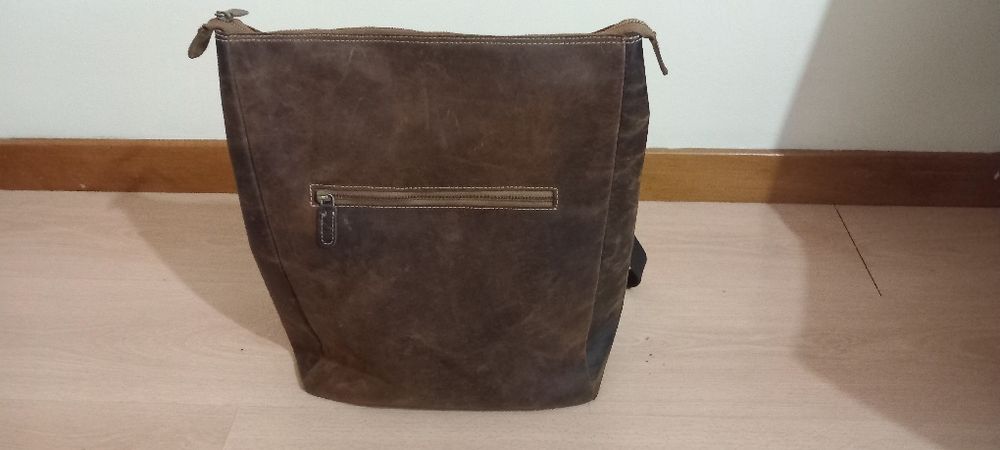 Mochila em couro