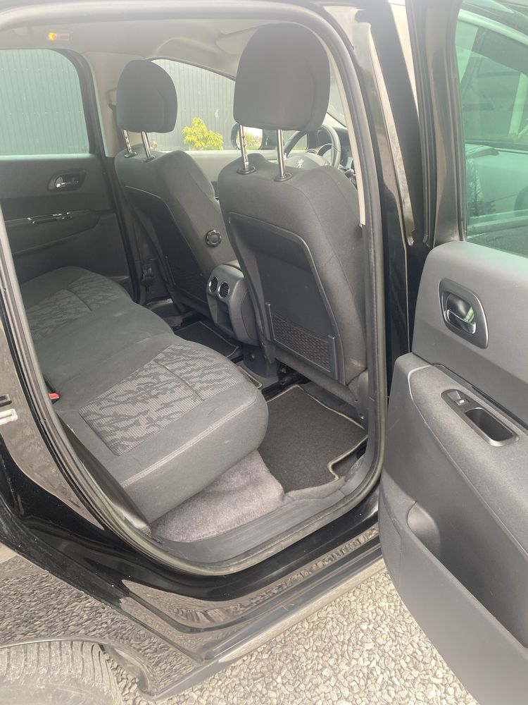 Peugeot 3008 4L/100 hybryda