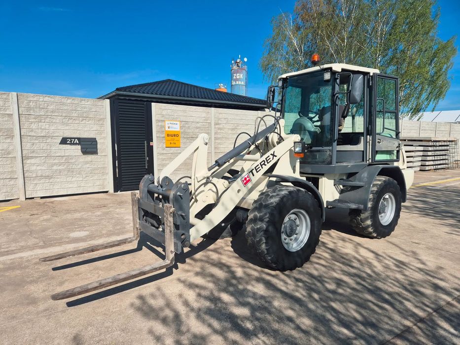 Terex TL80  Terex / Schaeff TL80 / 2008r. / Widły / Sprawna