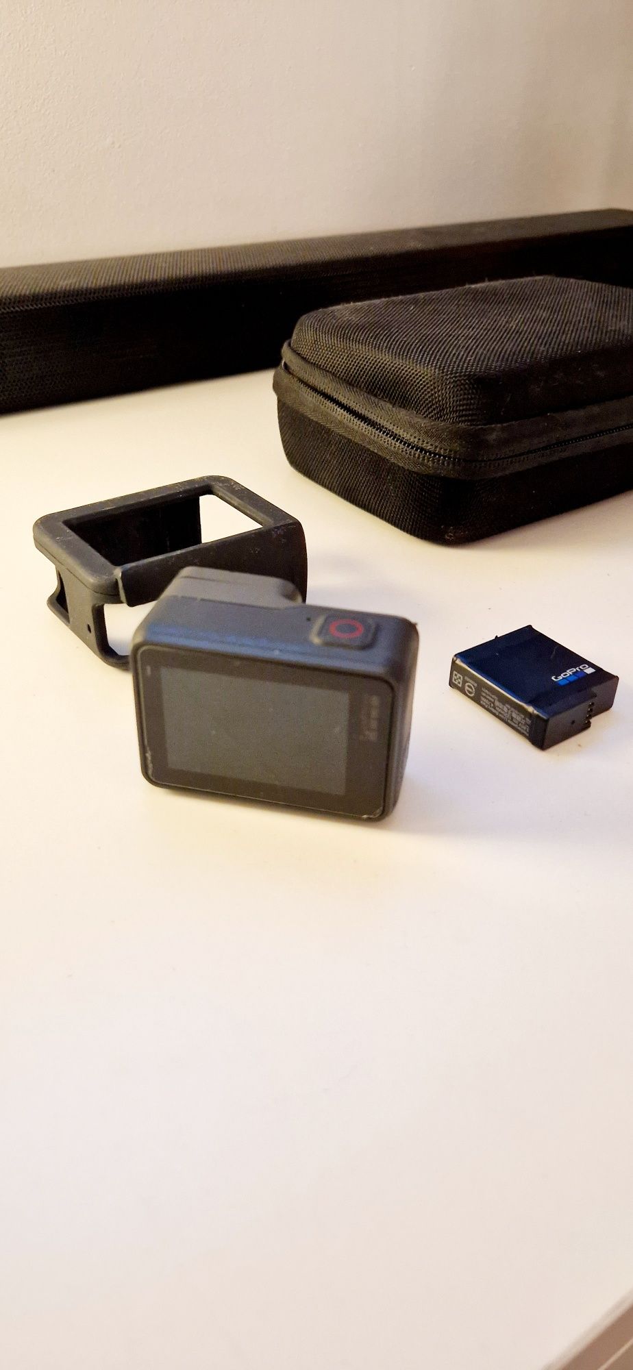 GOPRO HERO 5 +dodatkowa bateria oraz akcesoria