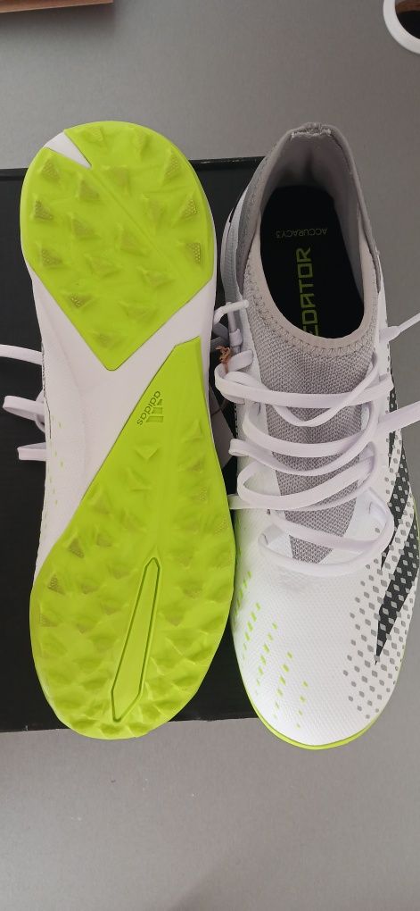 Сороконожки Adidas Predator Accuracy.3 TF 27см