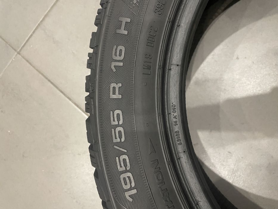 195/55 R16 Uniroyal MS Plus 77