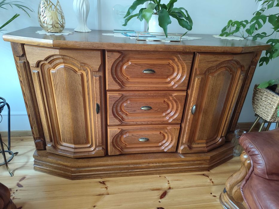 Komoda w stylu retro