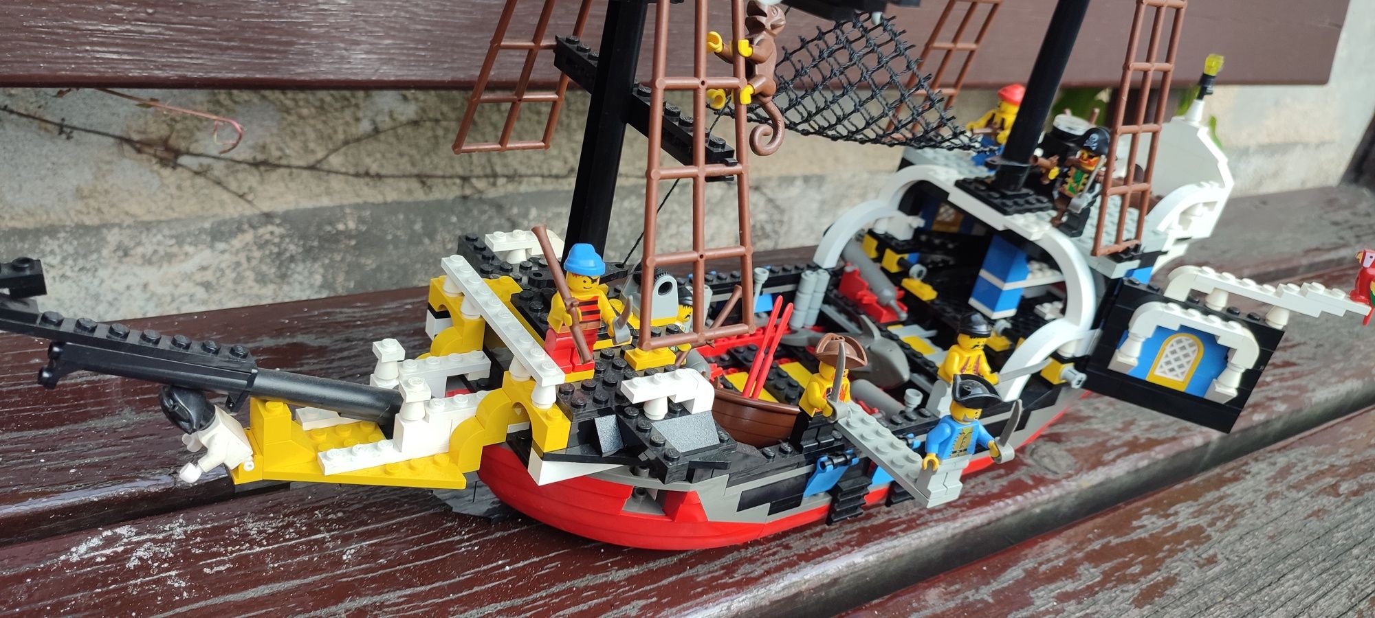 Lego Pirates 6289 Okręt wojenny Piratów