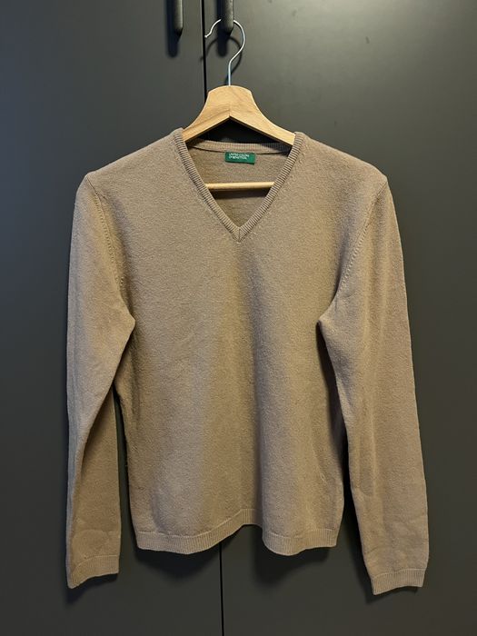 United Colors of Benetton beżowy sweter wełna woolmark L made in Italy