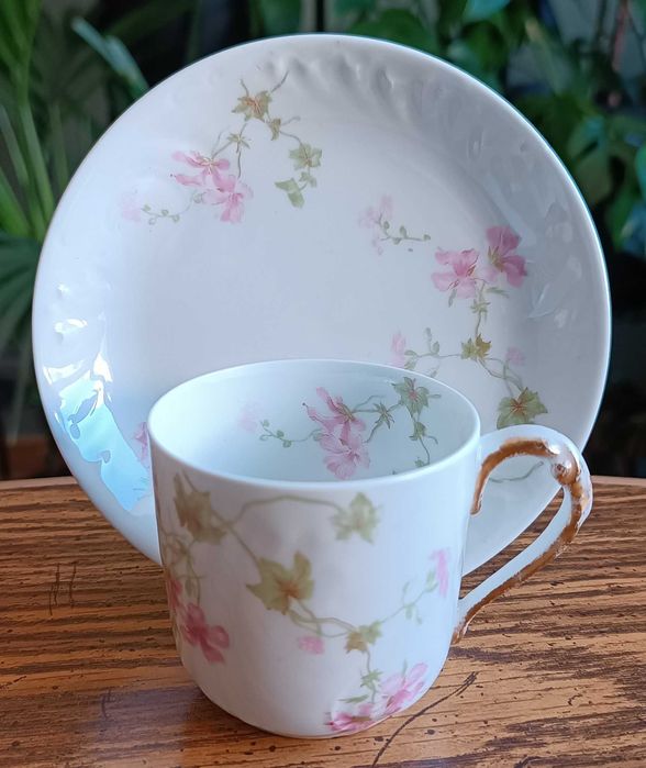 Duo do mokki (filiżanka i spodek) W. Guérin & Cie, Limoges.