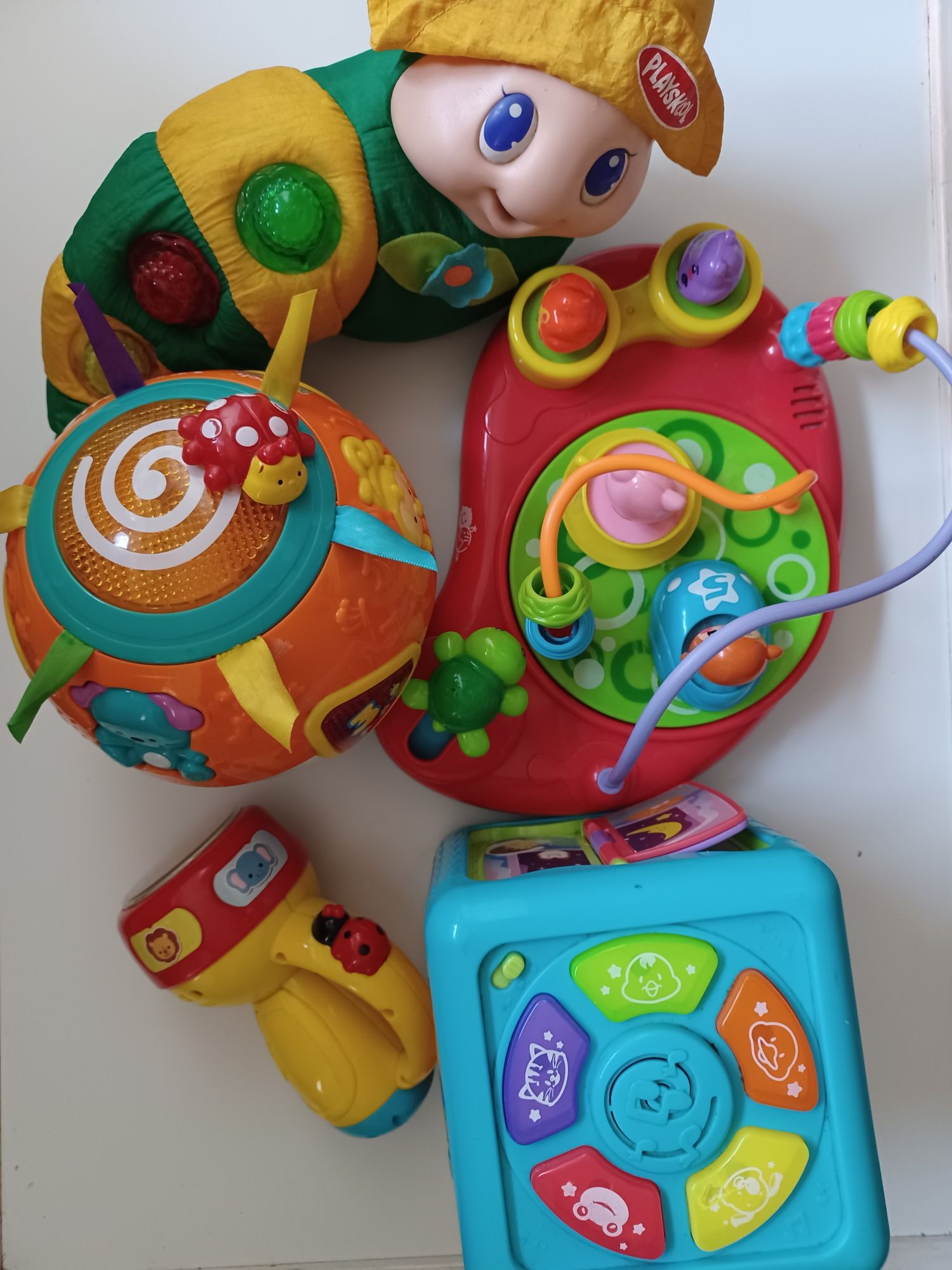 Zabawki edukacyjne elektroniczny dla niemowlaka roczniaka playskool vt