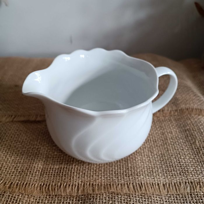 Sosjerka porcelanowa Wawel Daphne mlecznik miska 600 ml