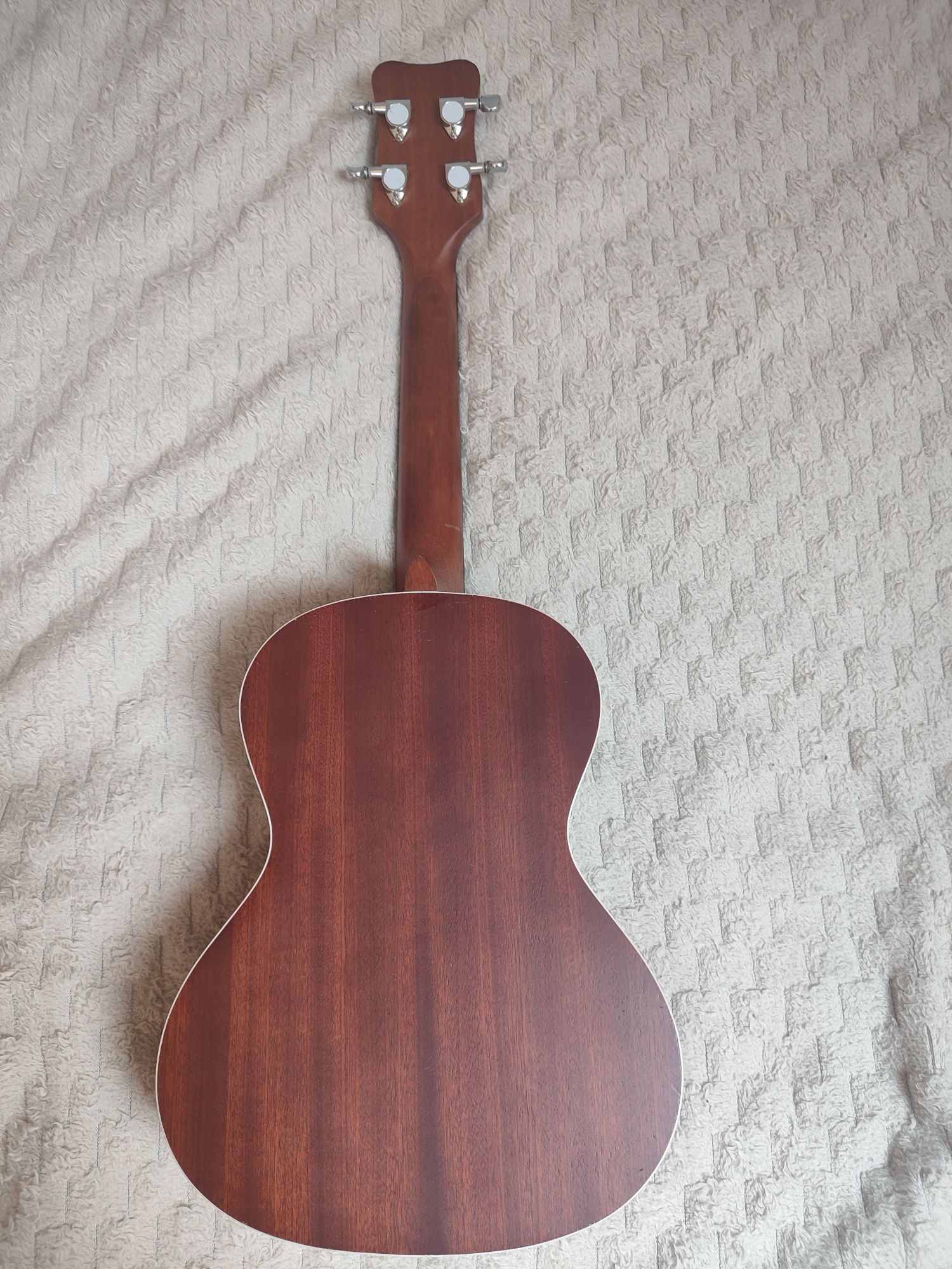 KOHALA Akamai AK-T, Ukulele tenorowe